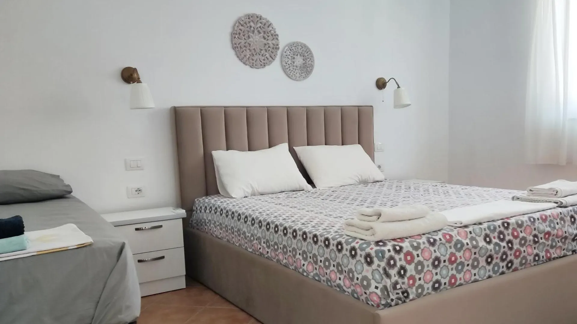 Dreamhouse Dhermi Kondaq 0*,  Albanie